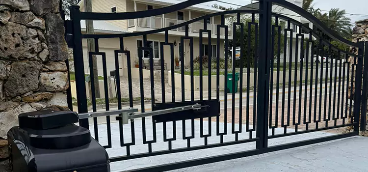 Swing Gate Opener with Keypad Moorhead