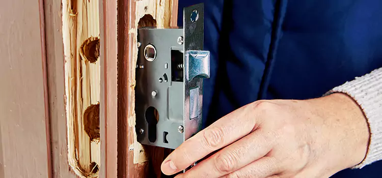 Garage Door Lock Replacement Moorhead